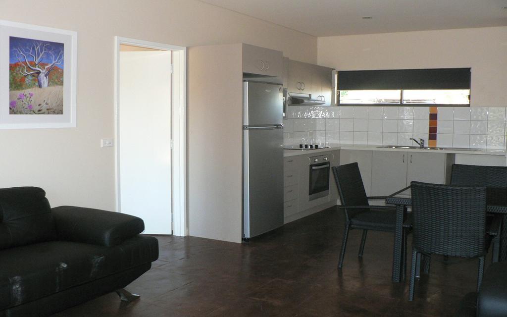 Breezes Apartments Broome Kamer foto